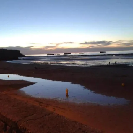 Spacious In Aure Sur With Garden Sainte-Honorine-des-Pertes