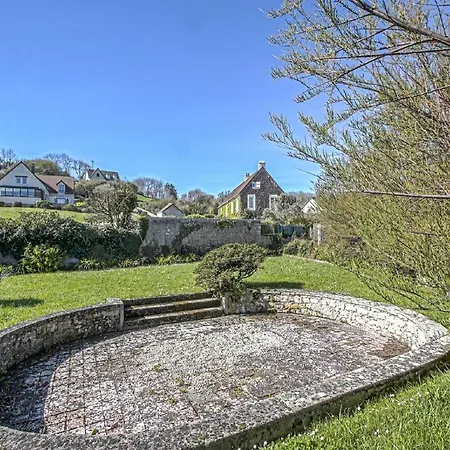 Spacious In Aure Sur With Garden Vakantiehuis *