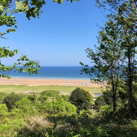 Prázdninový dům Spacious In Aure Sur With Garden *