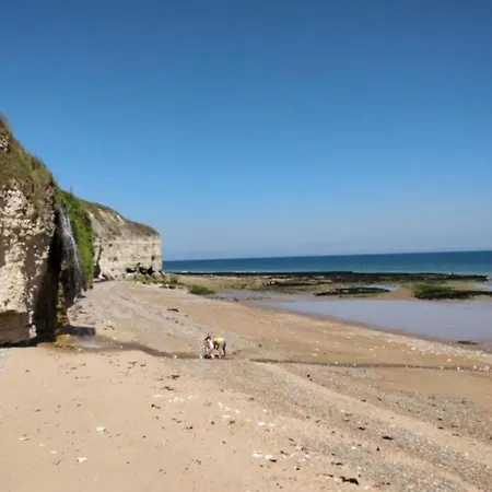 Spacious In Aure Sur With Garden Vakantiehuis *