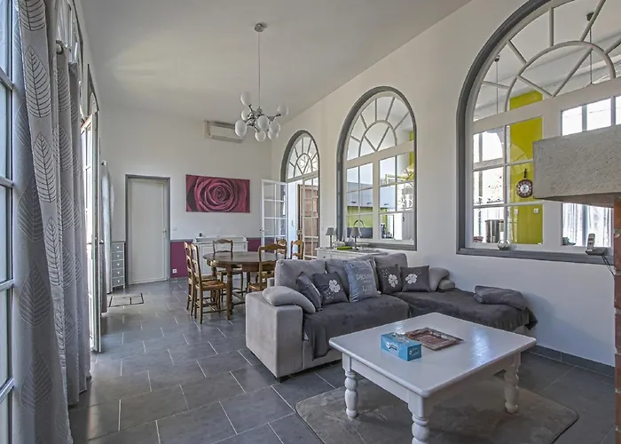 Spacious In Aure Sur With Garden *